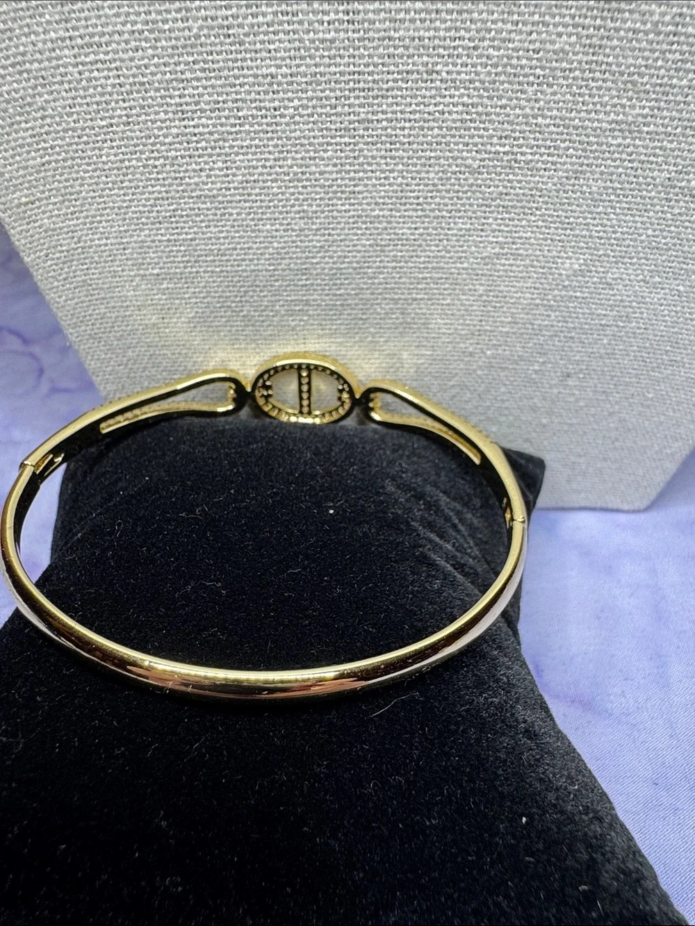 Gold Crystal Link Bracelet - Women's Fashion Jewelry - NWOT